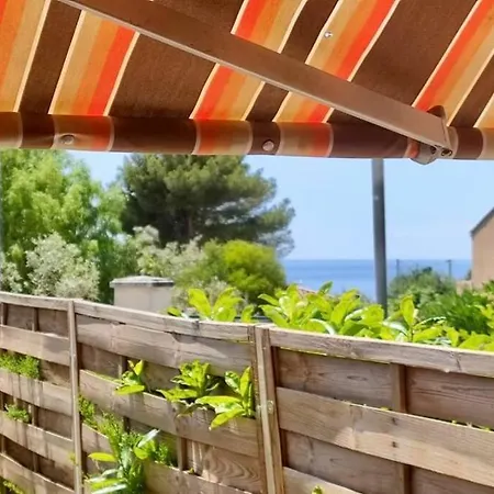 Rez De Jardin Climatise, Cosy, Avec Parking A - Les Amirantes *