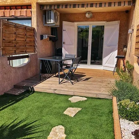 公寓 Rez De Jardin Climatise, Cosy, Avec Parking A - Les Amirantes 滨海萨纳里