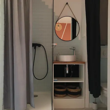 公寓 Rez De Jardin Climatise, Cosy, Avec Parking A - Les Amirantes 滨海萨纳里